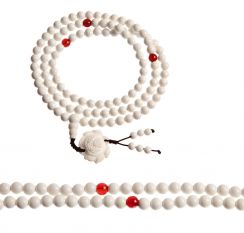 Conchshell mala w/lotus charm