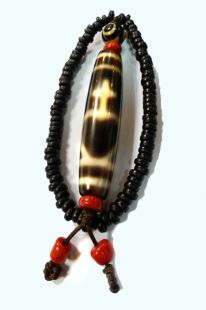 New dzi bead, agate