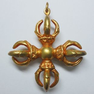 D/Dorje 3/5 leaf Pendant GP